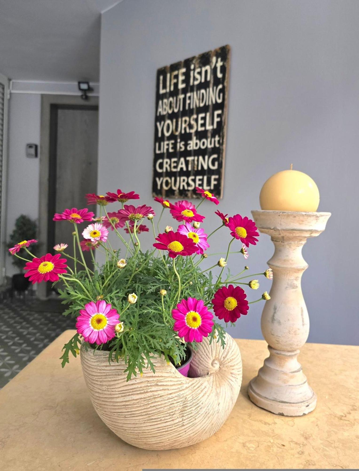 Glyfada'S Cosy Apartments เอเธนส์ ภายนอก รูปภาพ