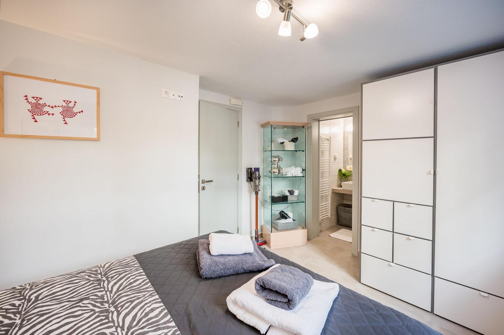 Glyfada'S Cosy Apartments เอเธนส์ ภายนอก รูปภาพ